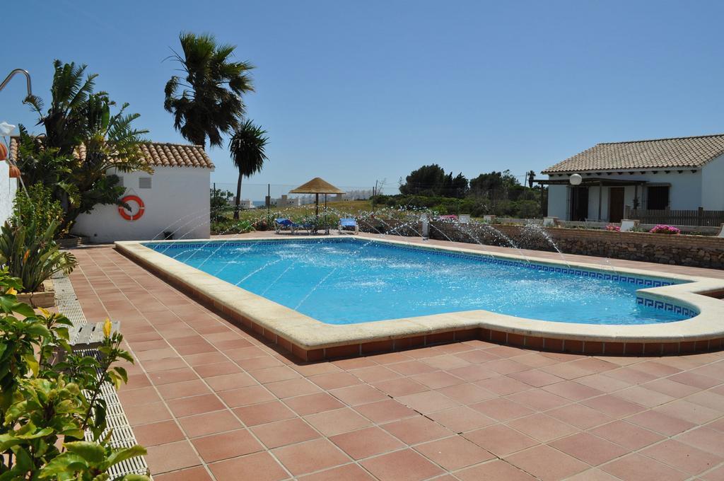 Holiday Home El Olivo Conil โกนิล เด ลาฟรอนเตรา ห้อง รูปภาพ
